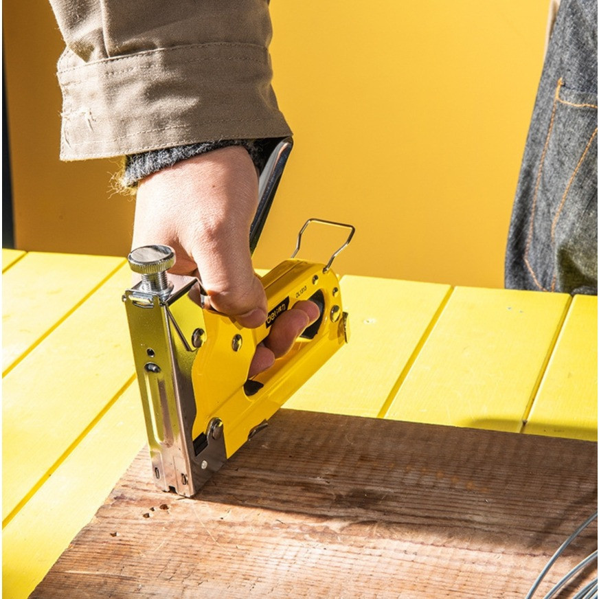 Grampeador de Tapeceiro 3 em 1 em Oferta na Shopee