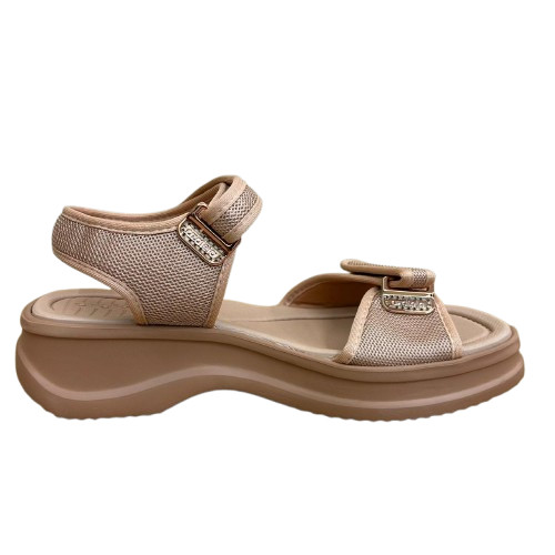 Sandália Feminina Azaleia 18451 Verão Casual Confortável Salto Plataforma Tira Velcro Moderna Macia