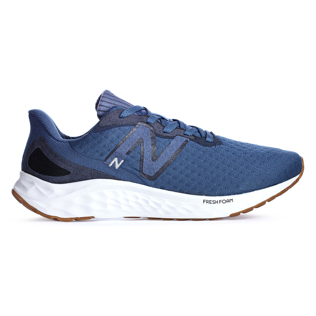Tênis New Balance Fresh Foam Arishi V4 Marinho e Preto - Masculino