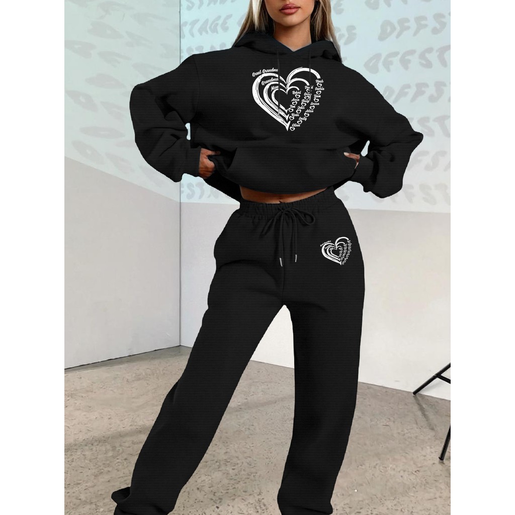 Conjunto Casual de Moletom com Capuz e Calça Cós Ajustável em Estampa Gráfica Coração em Oferta na Shopee