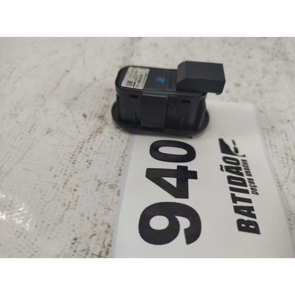 Interrupitor Do Vidro Dianteiro Direito Chevrolet Zafira