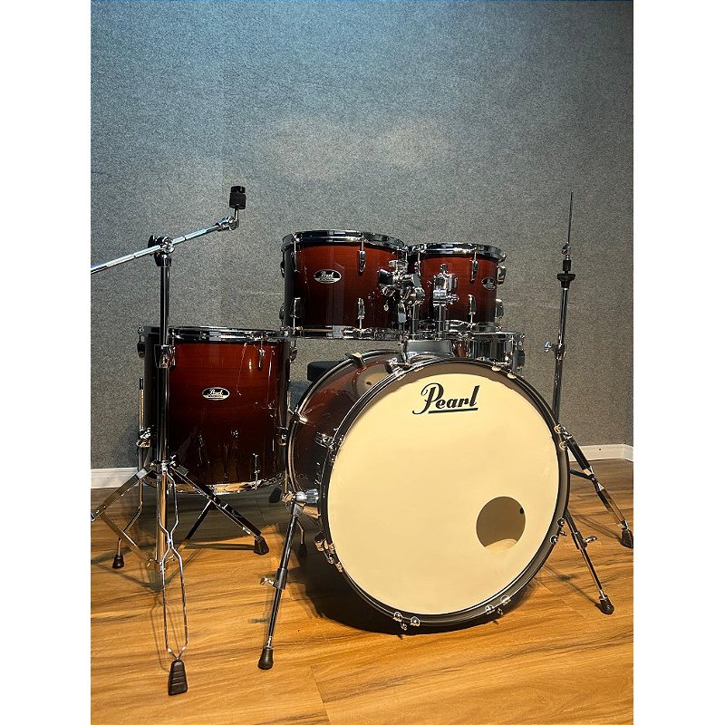Bateria Pearl Roadshow Garnet Fade 22" 10" 12" 16" + Caixa 14x6,5"