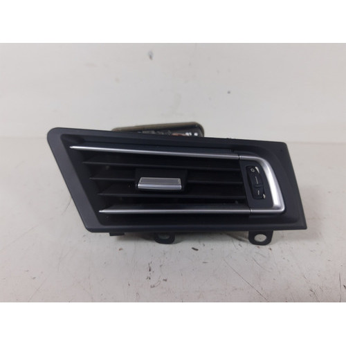 Difusor Ar Painel Lado Direito Bmw 750i 2011 2012 A 2015