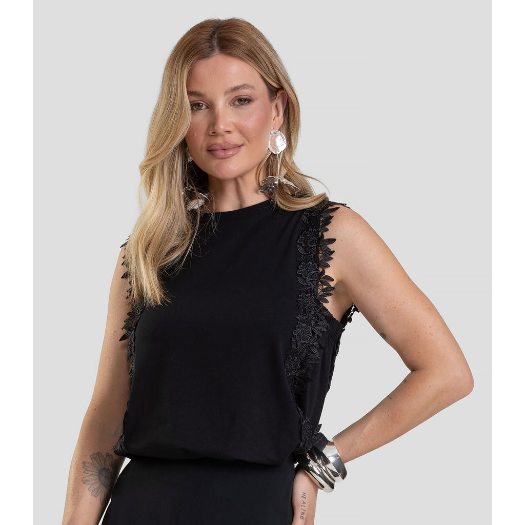 Blusa Feminina Com Renda Guipir Dianna Preto