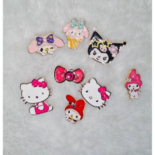 kit 3 a 5 Pins/Bottons em ABS com pino adaptador para personalizar Babuches - Kit e Amigas em Oferta na Shopee