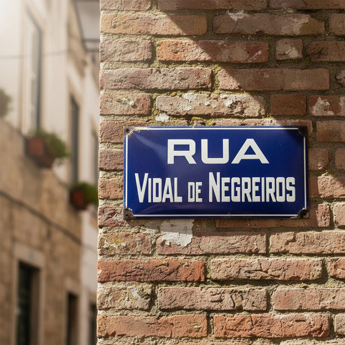 Placa Antiga Esmaltada De Rua Vidal De Negreiros - Relíquia Rua