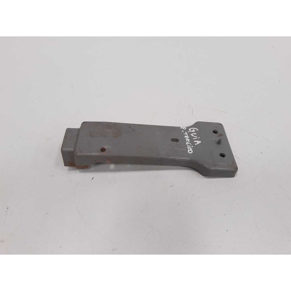 Suporte Parachoque Traseiro Esquerdo Kia Sorento 2004 A 2009