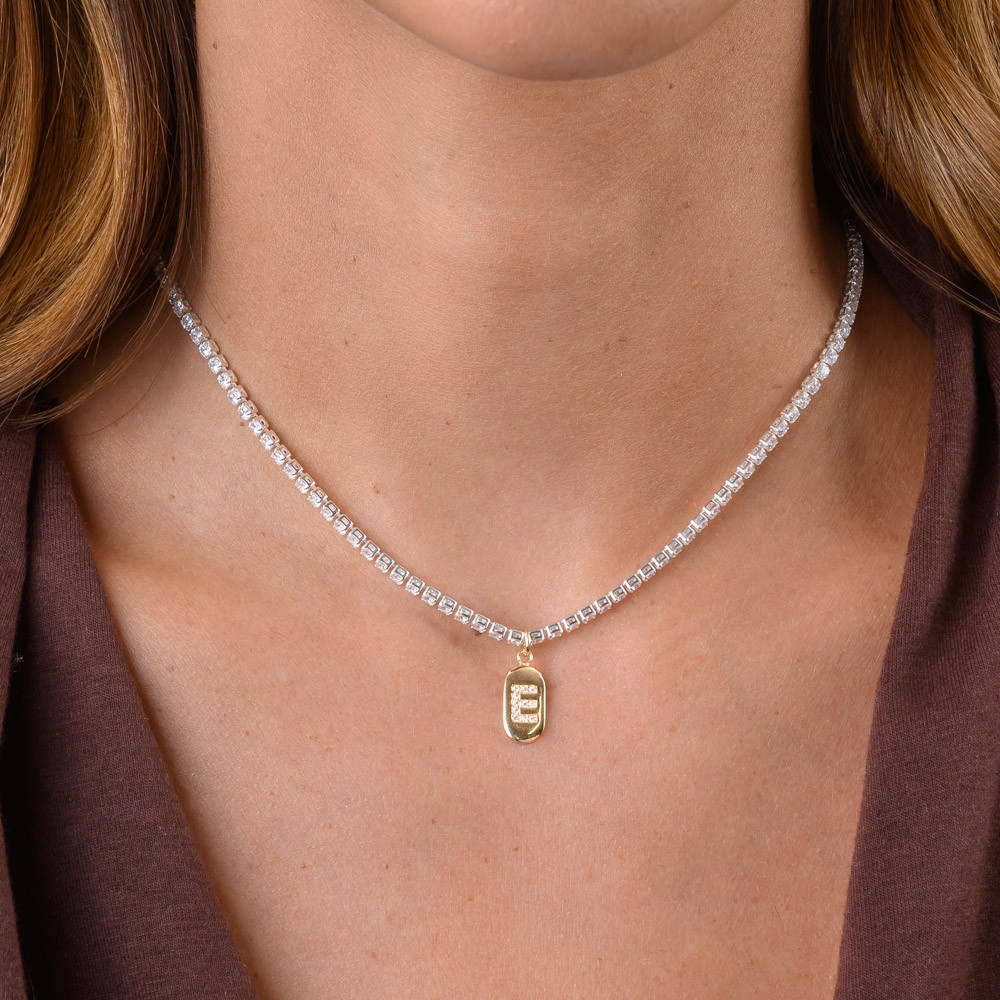 Colar RIVIERA PLAQUINHA de Letra com Banho em Ouro 18k e Prata 925 em Oferta na Shopee