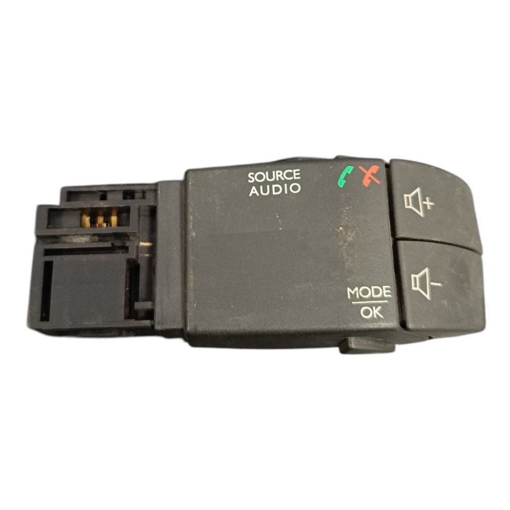 Botão Controle De Som E Ligação Renault Sandero Logan Duster