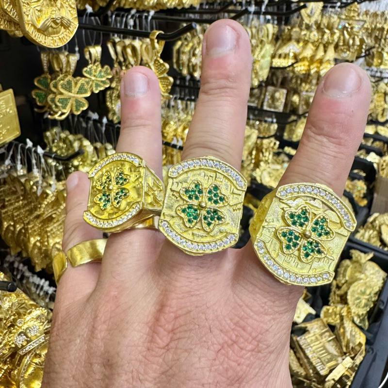 Anel trevo chefinho sorte 100% moeda antiga dedeira regulável em Oferta na Shopee