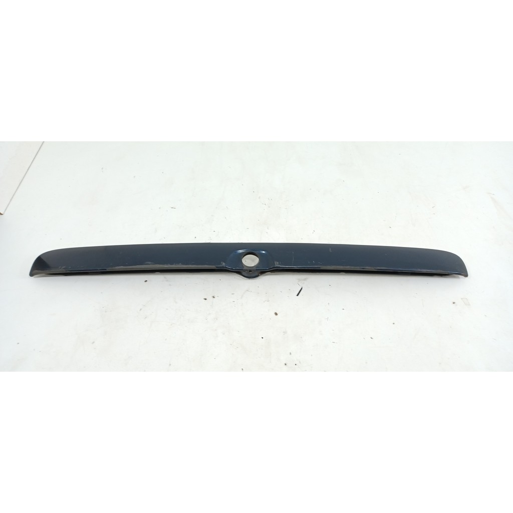 Friso Da Tampa Traseira Astra Sedan 2000 Preto