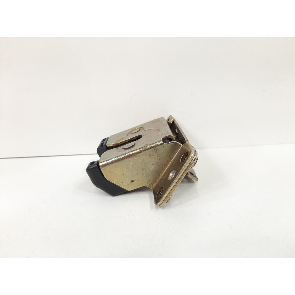 Fechadura Tampa Traseira Porta Malas Gm Blazer 1995 A 2000