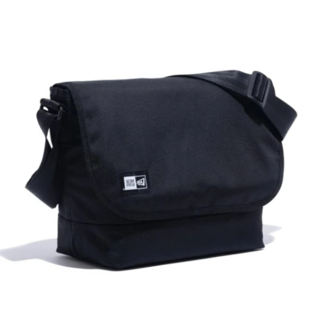 Bolsa De Ombro New Era Mini Shoulder Bag 3,5l Transversal