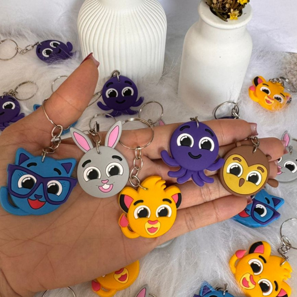 chaveiro turma do bolo fofo kit 10/50 lembrancinha de aniversário escola festa temática em Oferta na Shopee