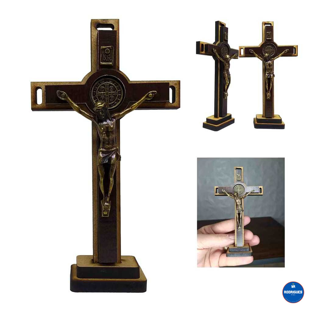 Cruz Crucifixo De Madeira Parede Mesa São Bento Pequeno 15 cm em Oferta na Shopee