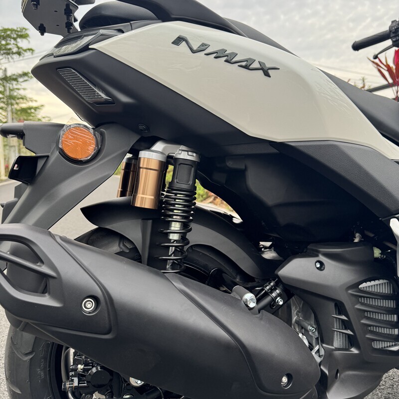 Adequado para Yamaha 2025 NMAX155 guarda-lamas da roda traseira instalar paralama traseiro