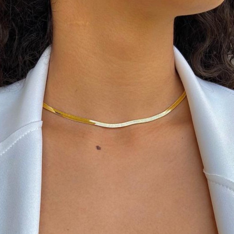 Choker gargantilha fio dourado liso laminado metalizado Banhado a ouro 18k Banhado / Ouro 18k / Premium / Qualidade Le B