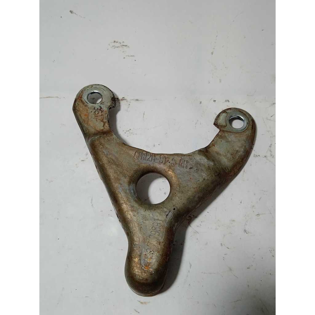 Suporte Coletor Interno Chevrolet Onix Prisma 24579891 Orig