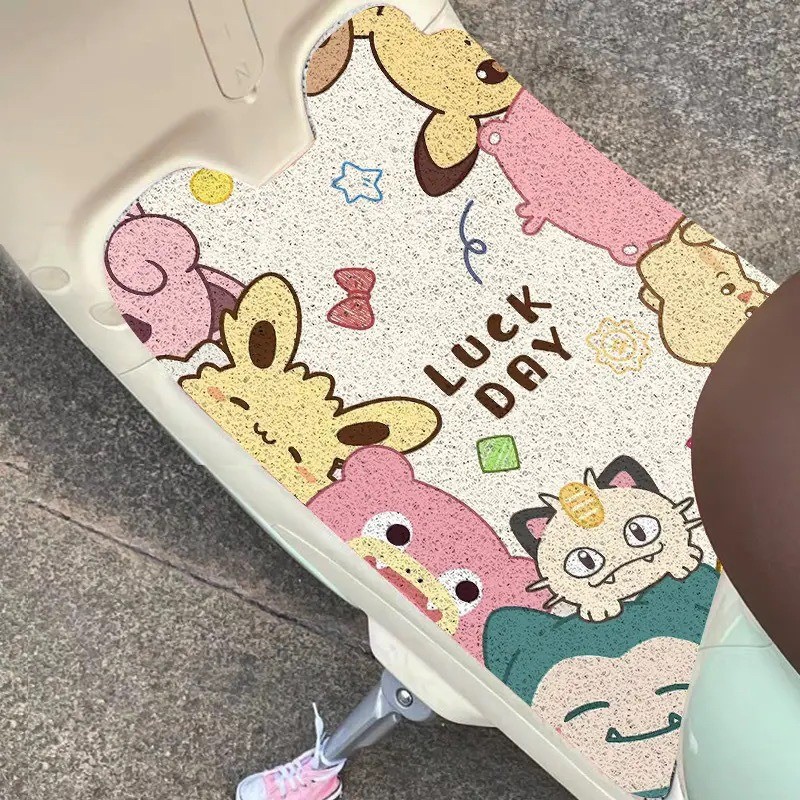 Tapete universal de seda com desenho animado para bicicletas elétricas, à prova d'água, à prova de poeira, antiderrapant