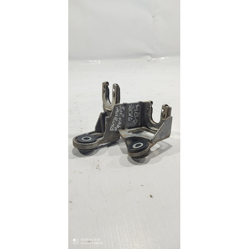 Suporte  Cabo Seletor Marcha Hb20 2016 (cx17)