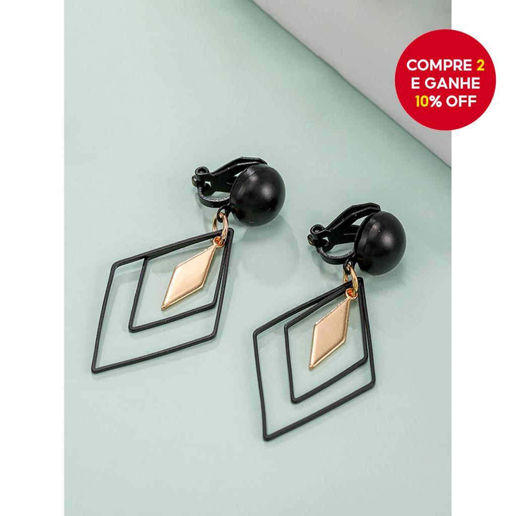 Brincos de pressão pretos foscos simples sem furos, com design geométrico de diamante, ideais para uso diário de joias em Oferta na Shopee