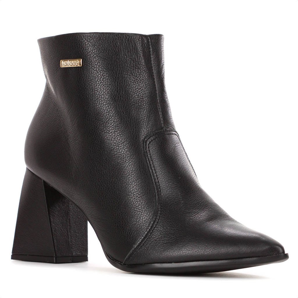 Bota Bebecê Ankle Boot Bico Fino em Couro Preto - Feminino