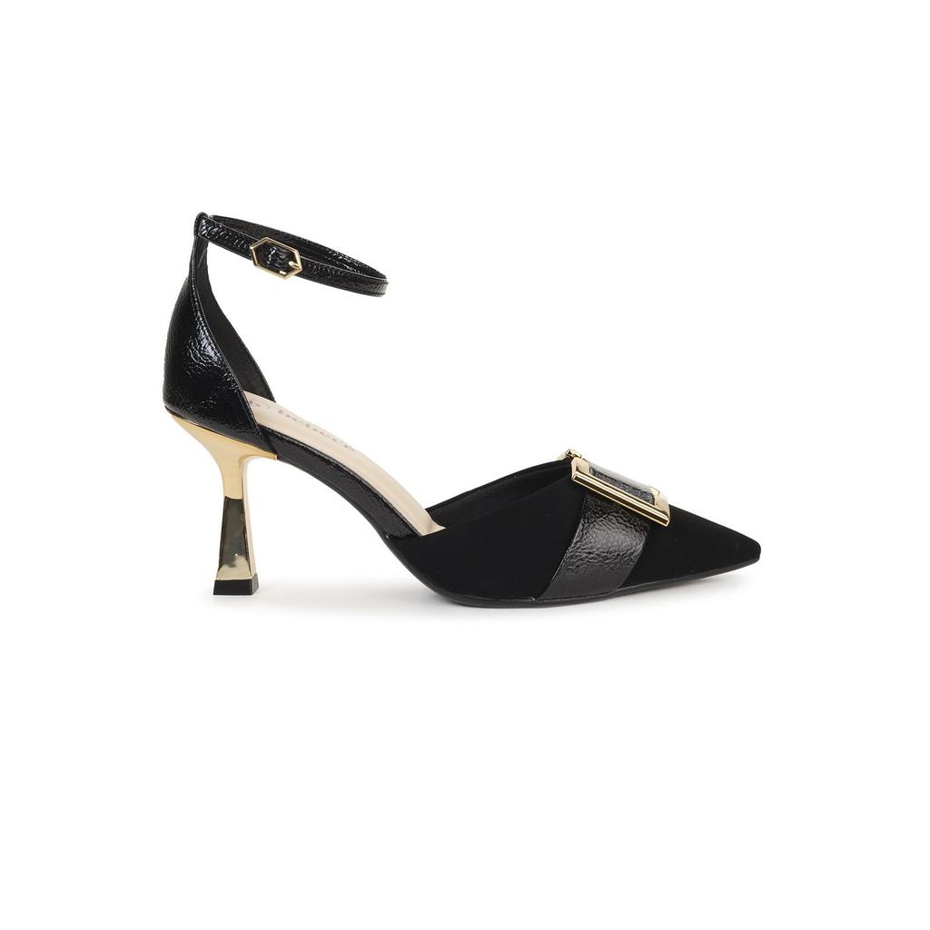 Scarpin Feminino Bebecê com Fivela e Salto Taça