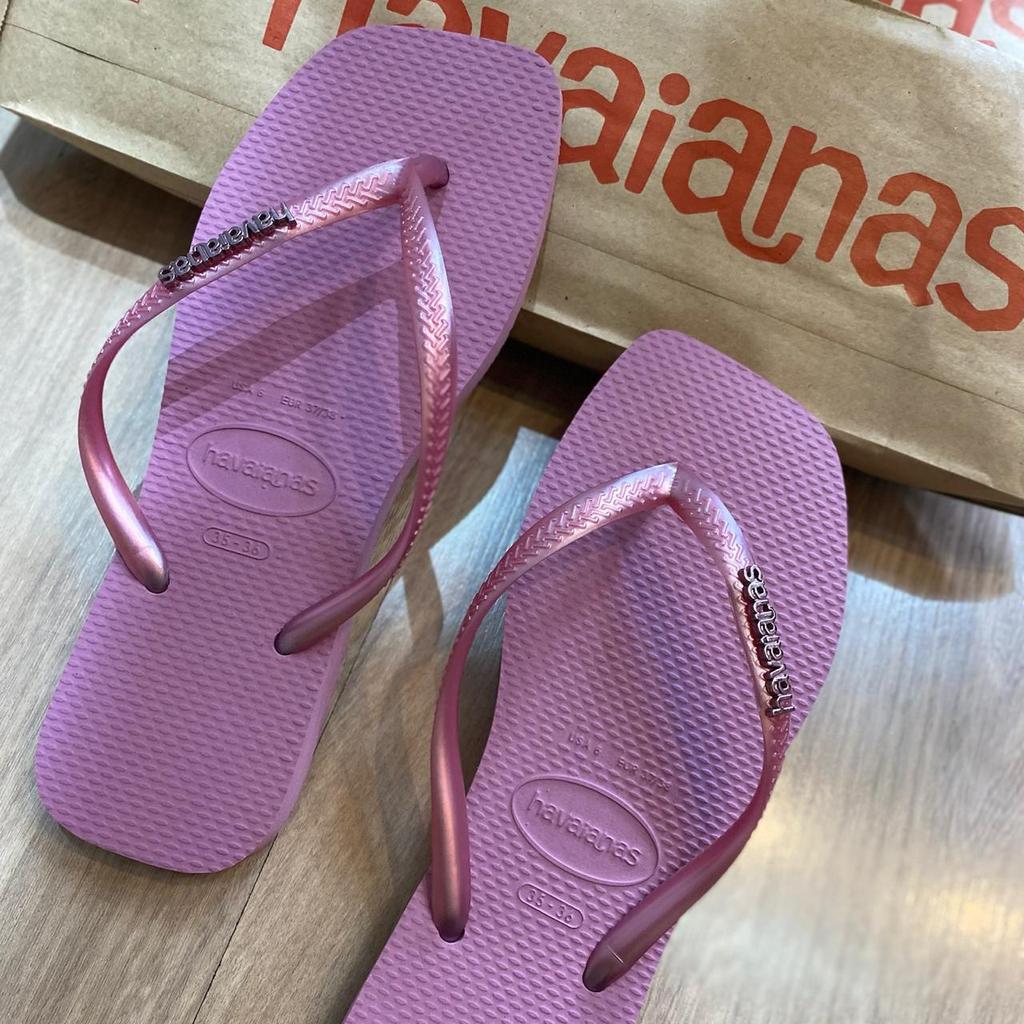 HAVAIANAS SLIM SQUARE LOGO METALLIC  TIRAS PEROLADAS
