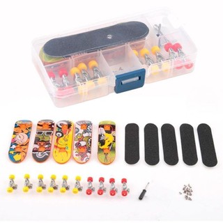Kit Skate de Dedo Fingerboard 5 Peças com Lixas Adesivas Chave Parafusos Mini Skate de Me…