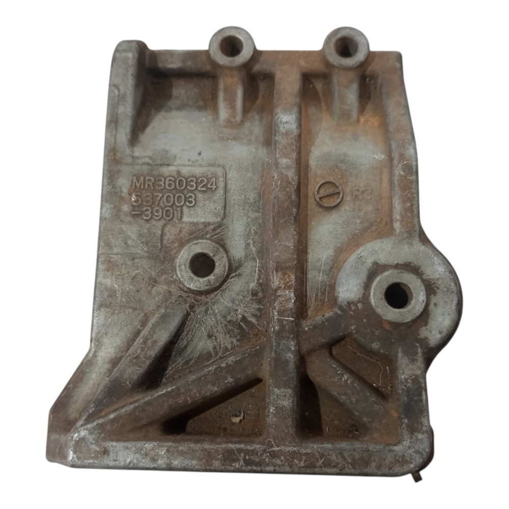 Suporte Compressor Ar Cond Mitsubishi Pajero Tr4 2003 A 2015