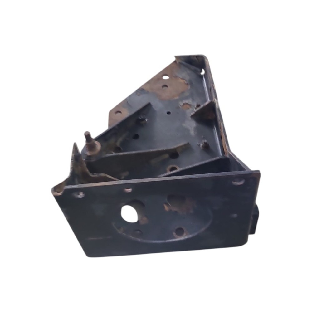 Console Chassi Vw Constellation 24250