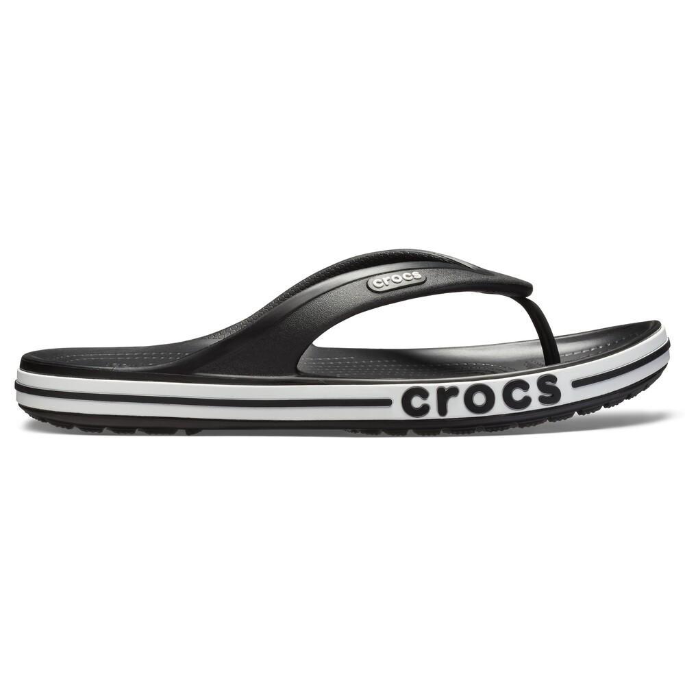 Chinelo crocs bayaband flip black/white