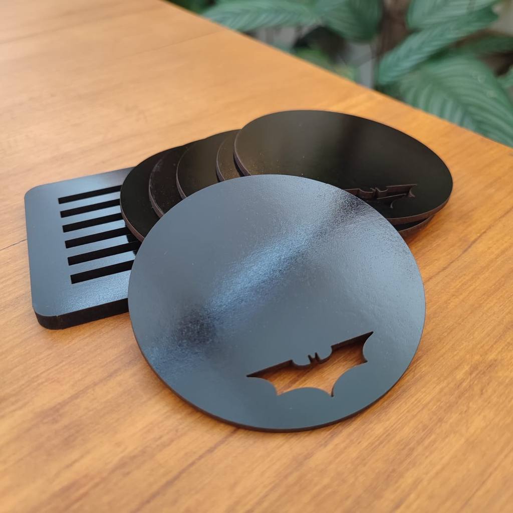 Kit Porta Copos Batman Café 6 Peças MDF Preto + Suporte Cantinho Café Geek Coffee Lover Decoração