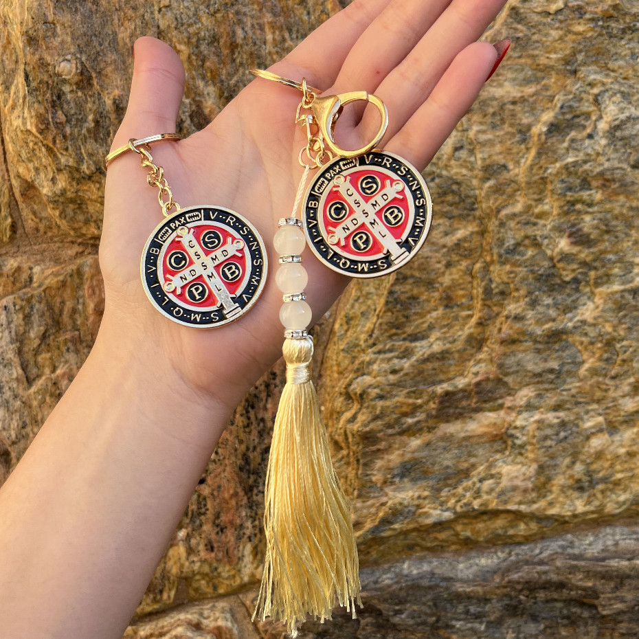 Kit 2 Chaveiro São Bento Com Tassel Para Carro em Oferta na Shopee