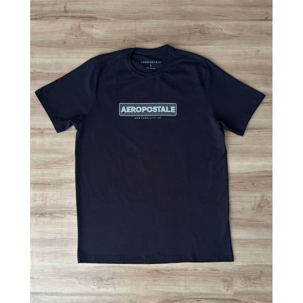 Camiseta Aeropostale Peletizada Preta