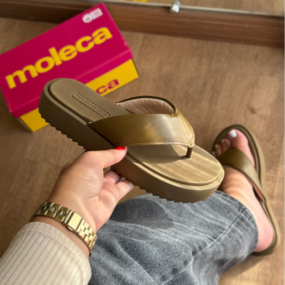 Chinelo de Dedo Moleca FlatForm 5489.100 em Oferta na Shopee