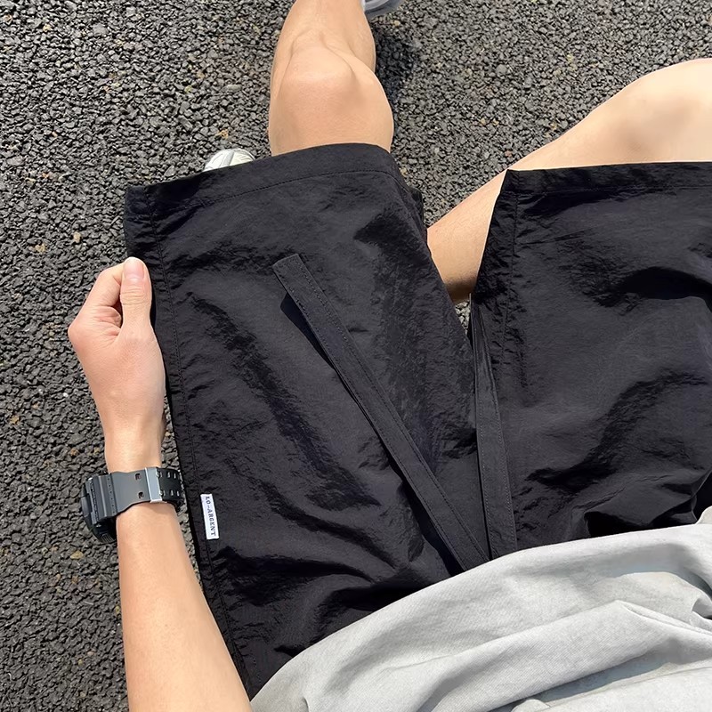 Liberação Vazamento Pick-up Shopping fechamento reverso gelo seda Shorts de secagem rápida masculino verão fino solto ba