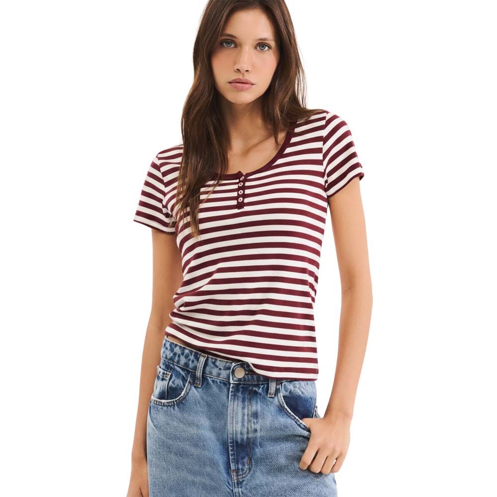 Blusa Hering Feminina Listrada Em Malha Binada Com Botões