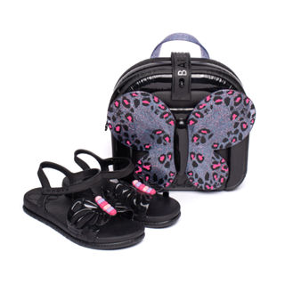 Sandália Infantil Grendene Barbie Fly com Mochila Preto em Oferta na Shopee