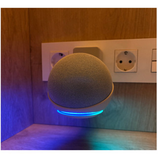 Suporte Tomada Alexa Echo Dot 4 e 5 Base Parede Organizador de Cabo Sem Furar em Oferta na Shopee