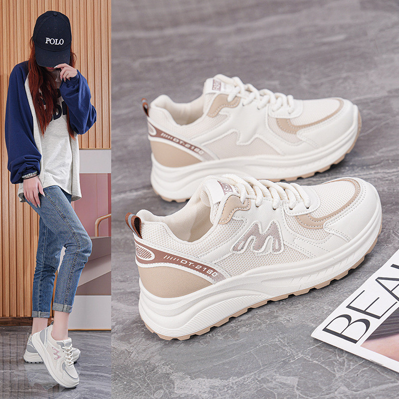 Tênis feminino 2025 novo estilo primavera verão All-Match sapatos de sola grossa papai sapatos femininos pequenos tênis 