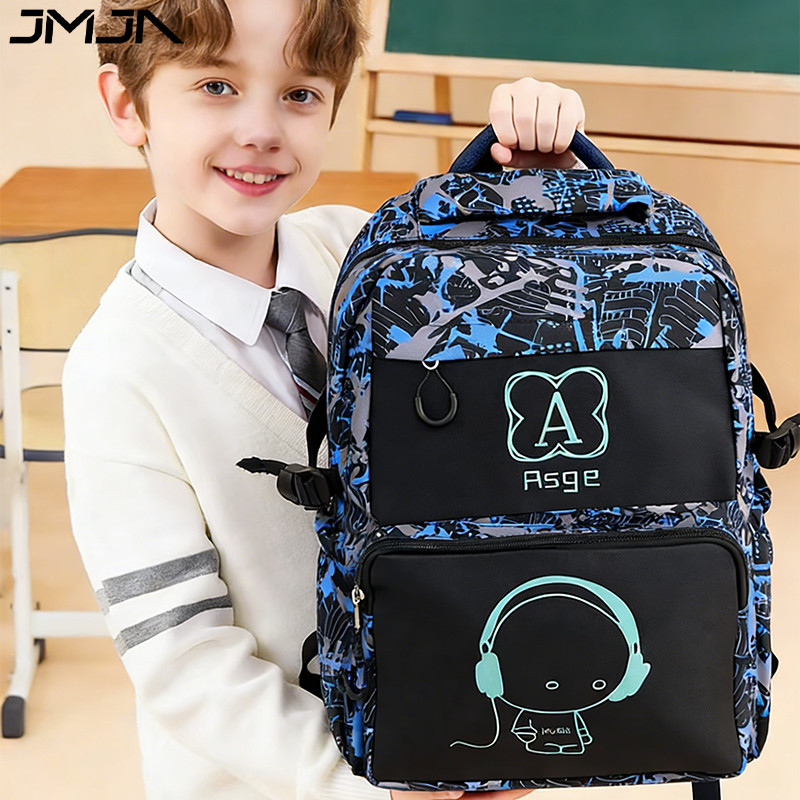 Mochila Escolar Infantil Gamer 3 em 1 que Brilha no Escuro – Kit com Mochila, Estojo e Bolsa Preta