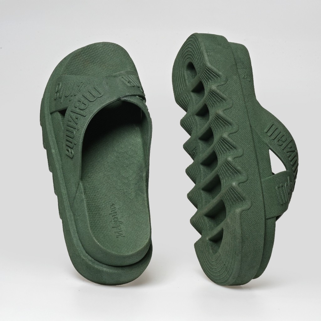 Papete  Slide Plataforma Tratorada 2 Tiras Feminina Nuvem OUTLETFLASH 