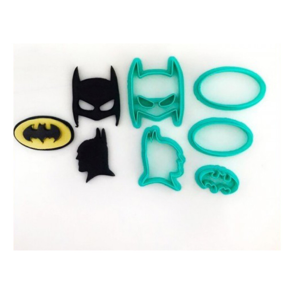 Cortador Super Herois Batman Rosto E Logo 5 cm.