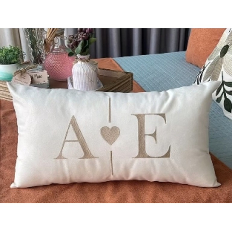 Almofada Personalizada INICIAL | INICIAL Casal Bordada (01 UNIDADE) 50x30 Com Enchimento Cama Posta Suede Cru,Dourado