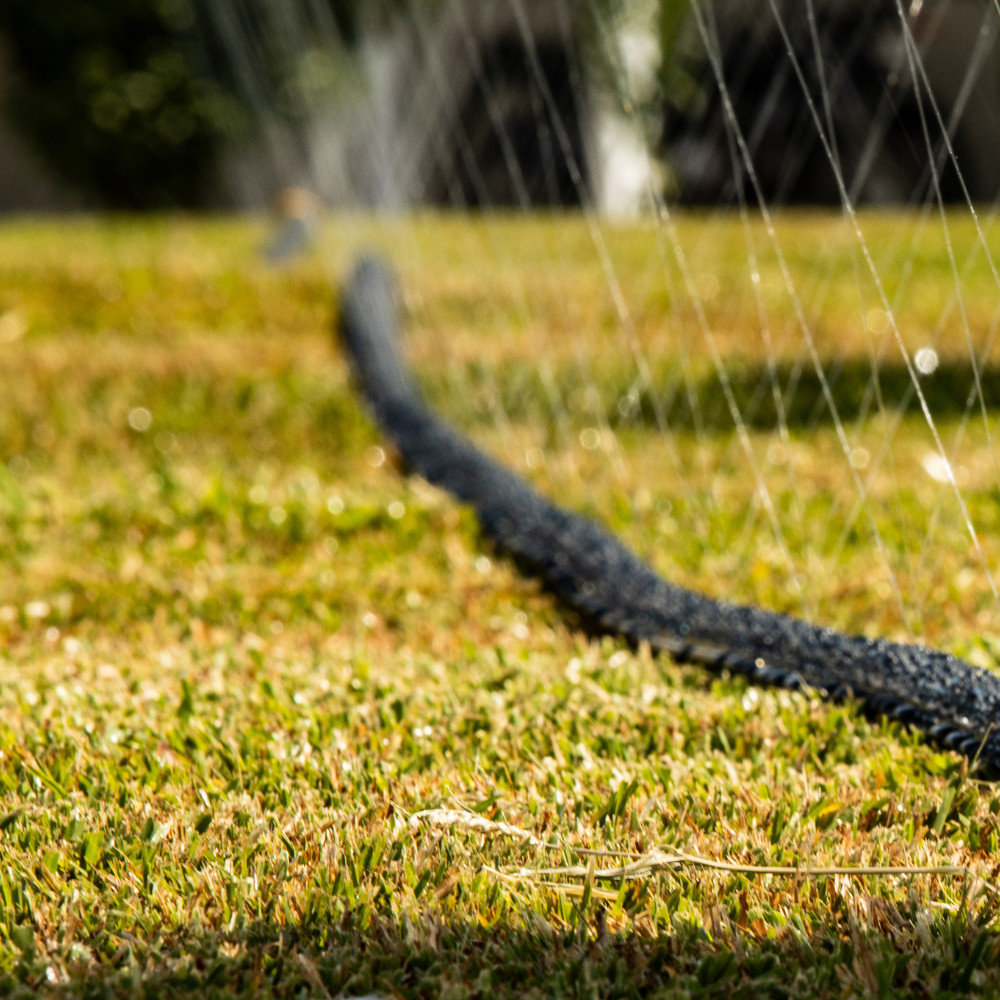 Mangueira com furos micro perfurada para irrigação de jardim horta com 100 metros irrigação