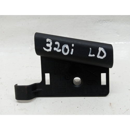 Suporte Console Frontal Direito Bmw 320i 2010