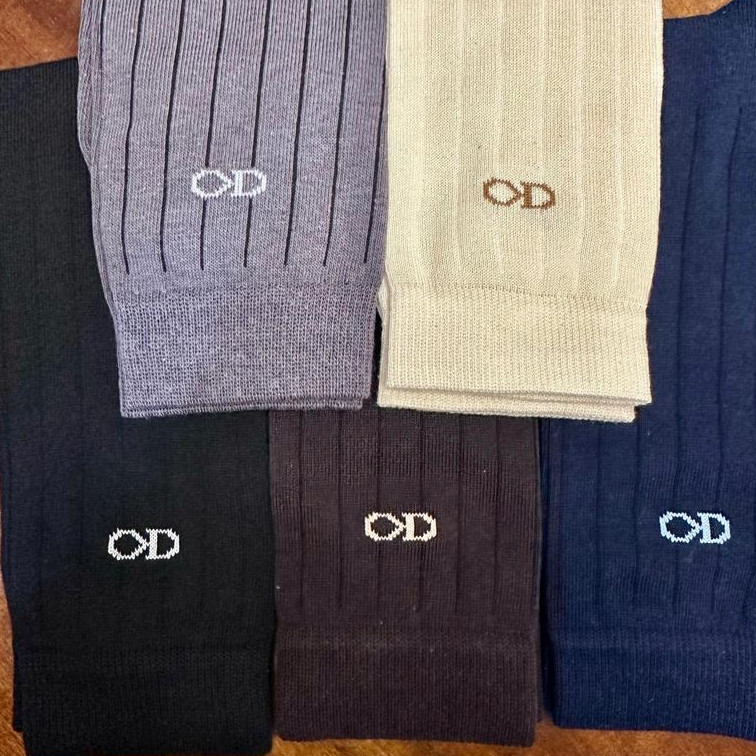 Kit com até 8 Meias Social Casual Canelada Premium – Grossa, ótima para o frio, e elegante