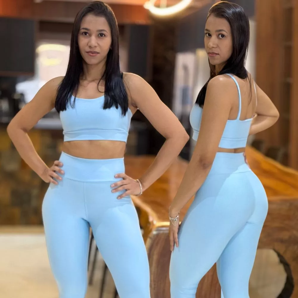 Conjunto Feminino de Academia Calça Legging com Top de Alcinha, Alta Compressão e Zero Transparência — imagem 1