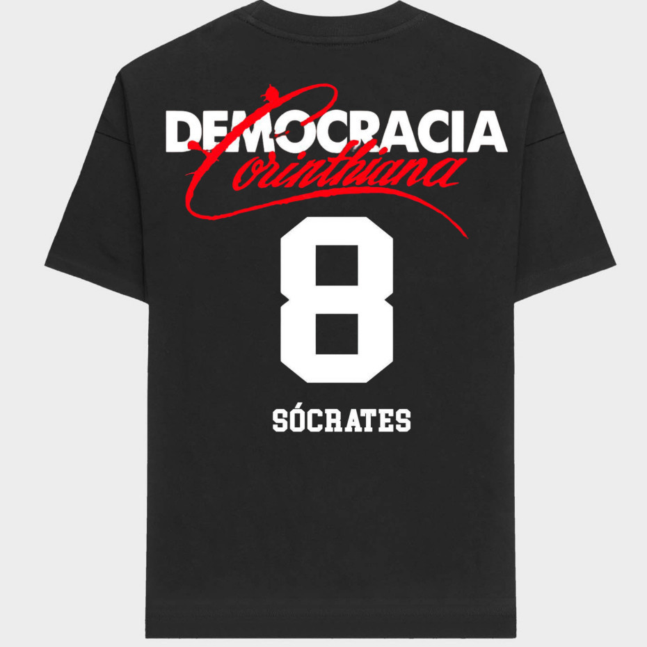 Camiseta 100% algodão Corinthians CP Camisa Básica Unissex Sócrates Democracia Corinthiana Lançamento